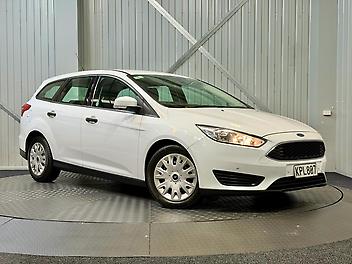 75,750 Km, Station Wagon, 1000 cc, Petrol engine, Automatic