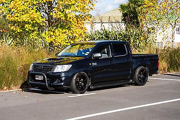 114,000 Km, Ute, 2982 cc, Diesel engine, Manual