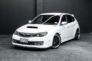 146,000 Km, Sedan, 2457 cc, Petrol engine, Tiptronic