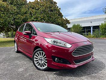 57,337 Km, Hatchback, 990 cc, Petrol engine, Automatic
