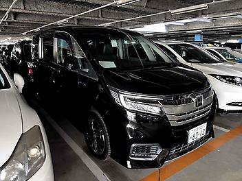 118,428 Km, People Mover, 2000 cc, Hybrid engine, Automatic