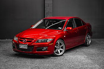165,000 Km, Sedan, 2260 cc, Petrol engine, Manual