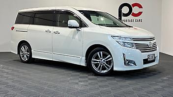 115,114 Km, Station Wagon, 2488 cc, Petrol engine, Automatic