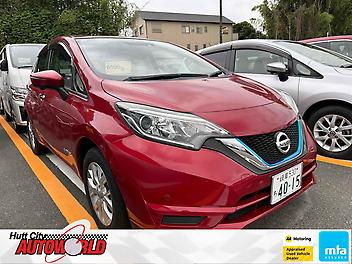 115,282 Km, Hatchback, 1200 cc, Hybrid (Electricity) engine, Automatic