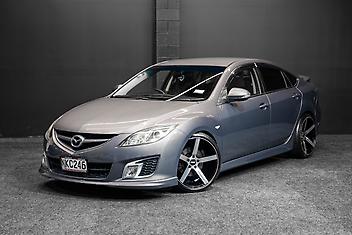115,000 Km, Sedan, 2480 cc, Petrol engine, Manual