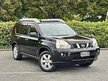 124,113 Km, RV-SUV, 2000 cc, Petrol engine, Automatic