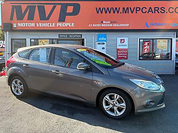 166,864 Km, Hatchback, 1999 cc, Petrol engine, Automatic