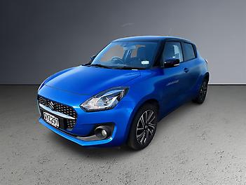 30,000 Km, Hatchback, 1197 cc, Hybrid (Electricity) engine, CVT