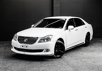 150,000 Km, Sedan, 4608 cc, Petrol engine, Automatic