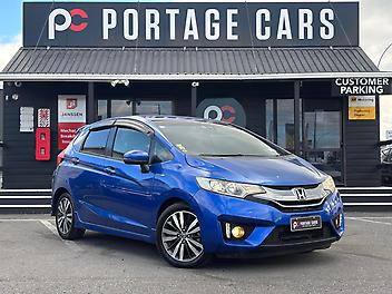 74,615 Km, Hatchback, 1496 cc, Hybrid engine, Automatic