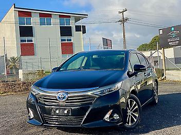 107,903 Km, Sedan, 2400 cc, Petrol - Hybrid engine, Automatic