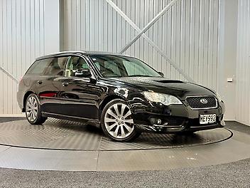 183,000 Km, Station Wagon, 2000 cc, Petrol engine, Automatic