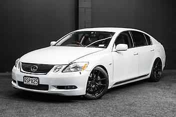 141,000 Km, Sedan, 3459 cc, Hybrid engine, Automatic