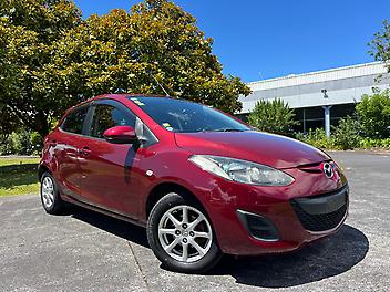 96,878 Km, Hatchback, 1298 cc, Petrol engine, Automatic