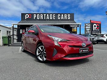 82,481 Km, Sedan, 1797 cc, Hybrid engine, Automatic