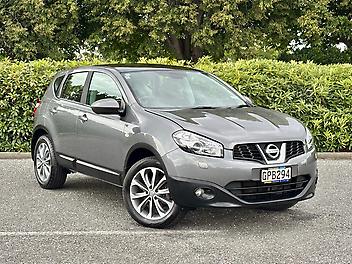 146,702 Km, RV-SUV, 2000 cc,  engine, Tiptronic Automatic