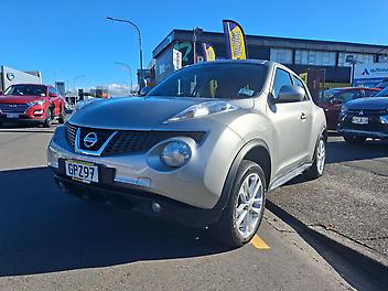 139,699 Km, Hatchback, 1598 cc, Petrol engine, Automatic