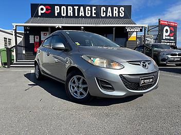 53,476 Km, Hatchback, 1298 cc, Petrol engine, Automatic