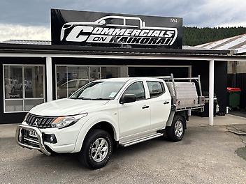 163,000 Km, Ute, 2442 cc, Diesel engine, Auto