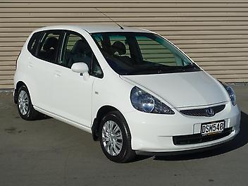87,424 Km, Hatchback, 1339 cc, Petrol engine, CVT