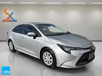 110,256 Km, Sedan, 1800 cc, Hybrid (Electricity) engine, Auto