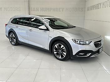 149,000 Km, Station Wagon, 3564 cc, Petrol engine, 9 Speed Automatic
