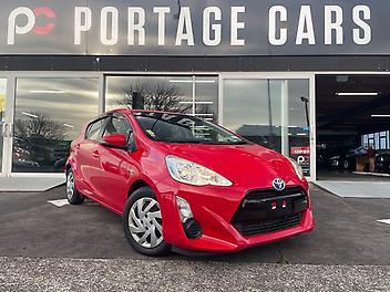 69,500 Km, Hatchback, 1496 cc, Hybrid engine, Automatic