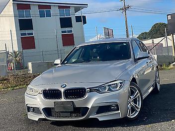 78,000 Km, Sedan, 2000 cc, Petrol engine, Automatic