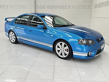 119,100 Km, Sedan, 5408 cc, Petrol engine, 5-Speed Manual