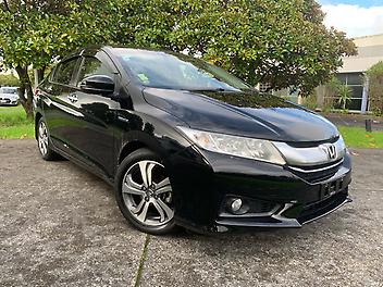 38,289 Km, Sedan, 1500 cc, Hybrid engine, Automatic