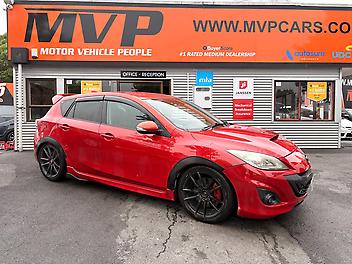 246,830 Km, Hatchback, 2260 cc, Petrol engine, Manual