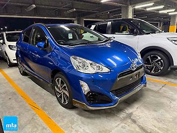 79,946 Km, Hatchback, 1500 cc, Hybrid engine, Auto