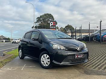 36,500 Km, Hatchback, 1329 cc, Petrol engine, Automatic