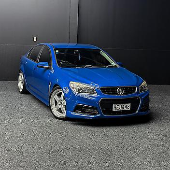 165,820 Km, Sedan, 3564 cc, Petrol engine, Automatic