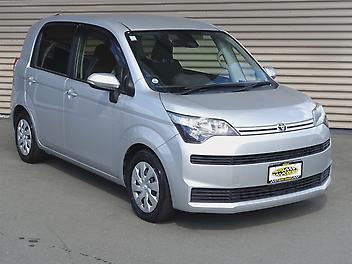 21,597 Km, Hatchback, 1496 cc, Petrol engine, CVT