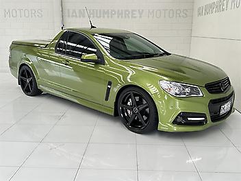 123,500 Km, Utility, 5967 cc, Petrol engine, 6-Speed Automatic