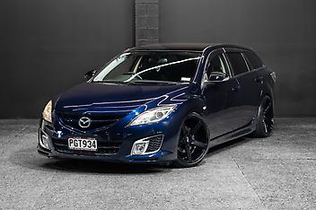 133,793 Km, Station Wagon, 2488 cc, Petrol engine, Manual