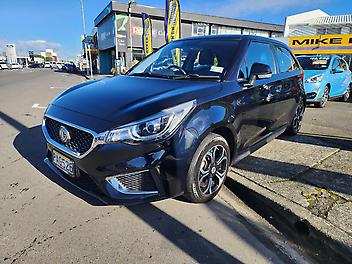 64,009 Km, Hatchback, 1498 cc, Petrol engine, Automatic