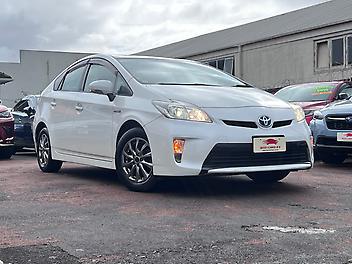 114,907 Km, Hatchback, 1797 cc, Hybrid engine, Automatic