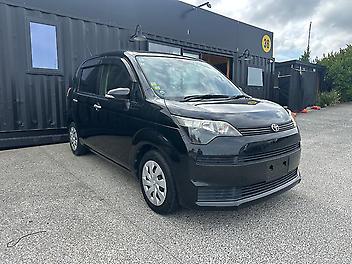 76,647 Km, Hatchback, 1500 cc, Petrol engine, Automatic