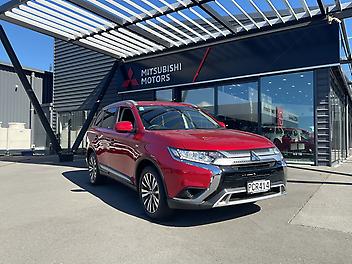 70,852 Km, RV/SUV, 2360126 cc, Petrol engine, Continuous Variable