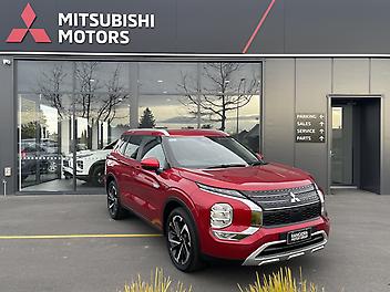 10 Km, RV/SUV, 236098 cc, Plugin Petrol Hybrid engine, Automatic