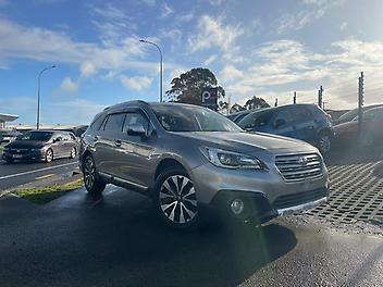 77,950 Km, Station Wagon, 2498 cc, Petrol engine, Automatic
