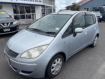 94,103 Km, Hatchback, 1330 cc, Petrol engine, Auto