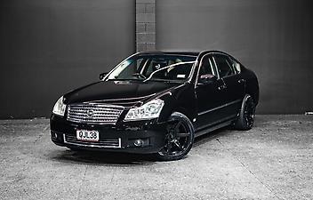 101,342 Km, Sedan, 3490 cc, Petrol engine, Automatic