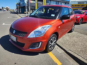 97,074 Km, Hatchback, 1372 cc, Petrol engine, Automatic