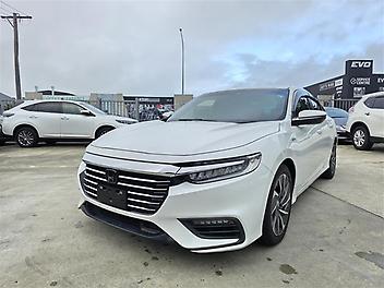 68,837 Km, Sedan, 1500 cc, Hybrid engine, Automatic