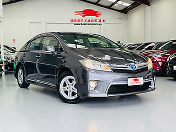 118,753 Km, Sedan, 2362 cc, Hybrid engine, Automatic