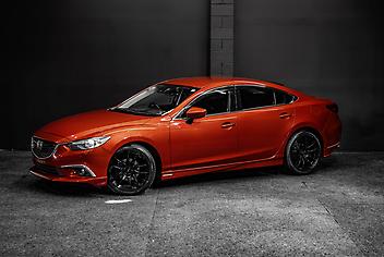 124,000 Km, Sedan, 2488 cc, Petrol engine, Automatic