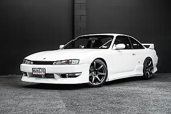 127,000 Km, Coupe, 1990 cc, Petrol engine, Manual